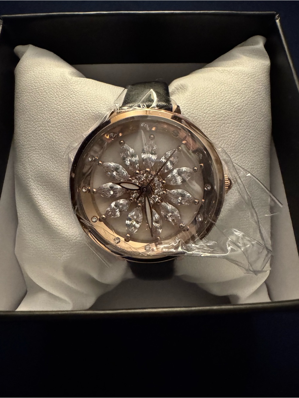 NEW Invicta Celestial 70358 Women’s Spinning Crystal Flower Watch 34mm